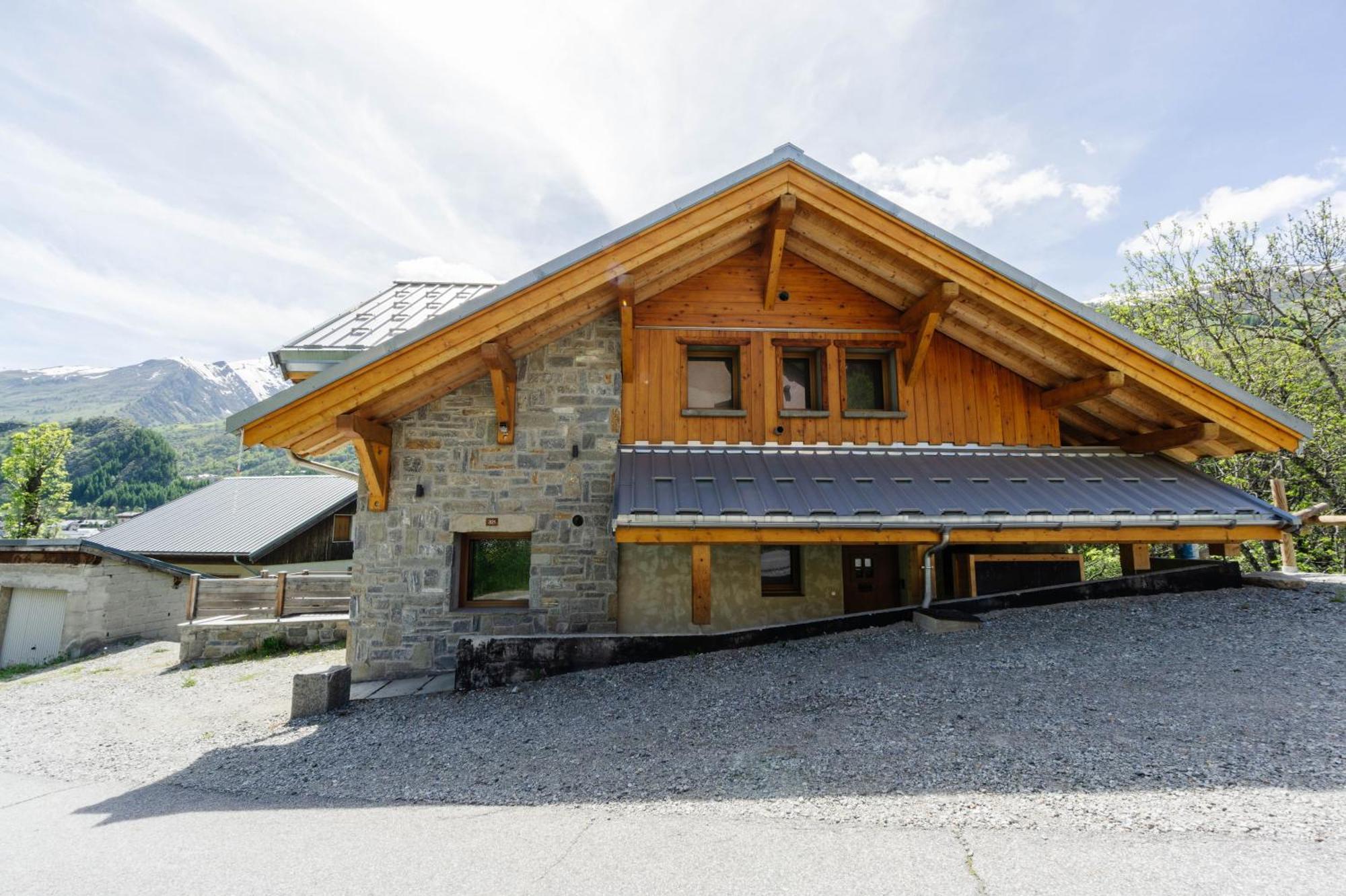 Lamartine Valloire Buitenkant foto